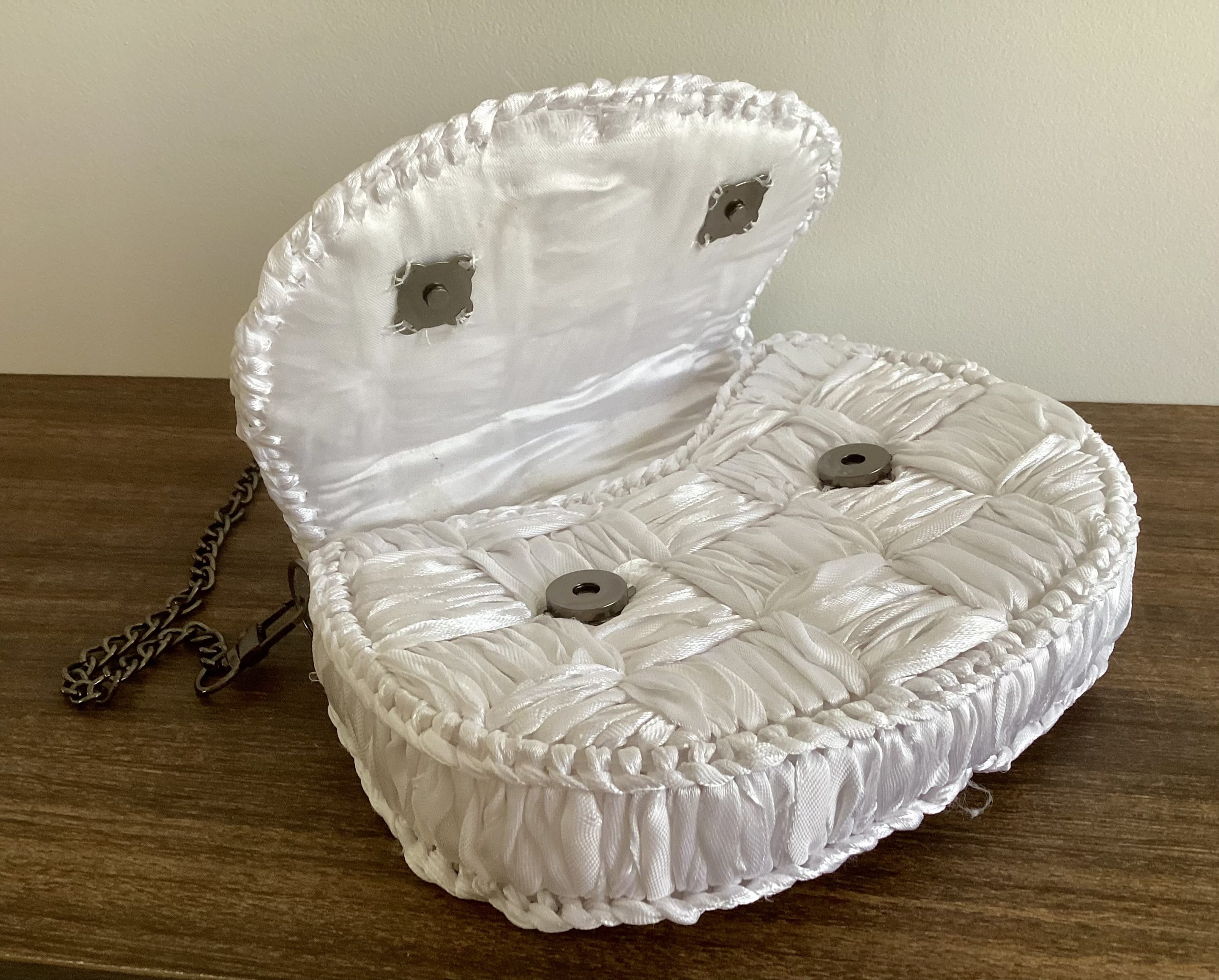 Kleine Handtasche in  weiß