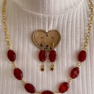 Kleine Sterne mit rote Perlen - Set