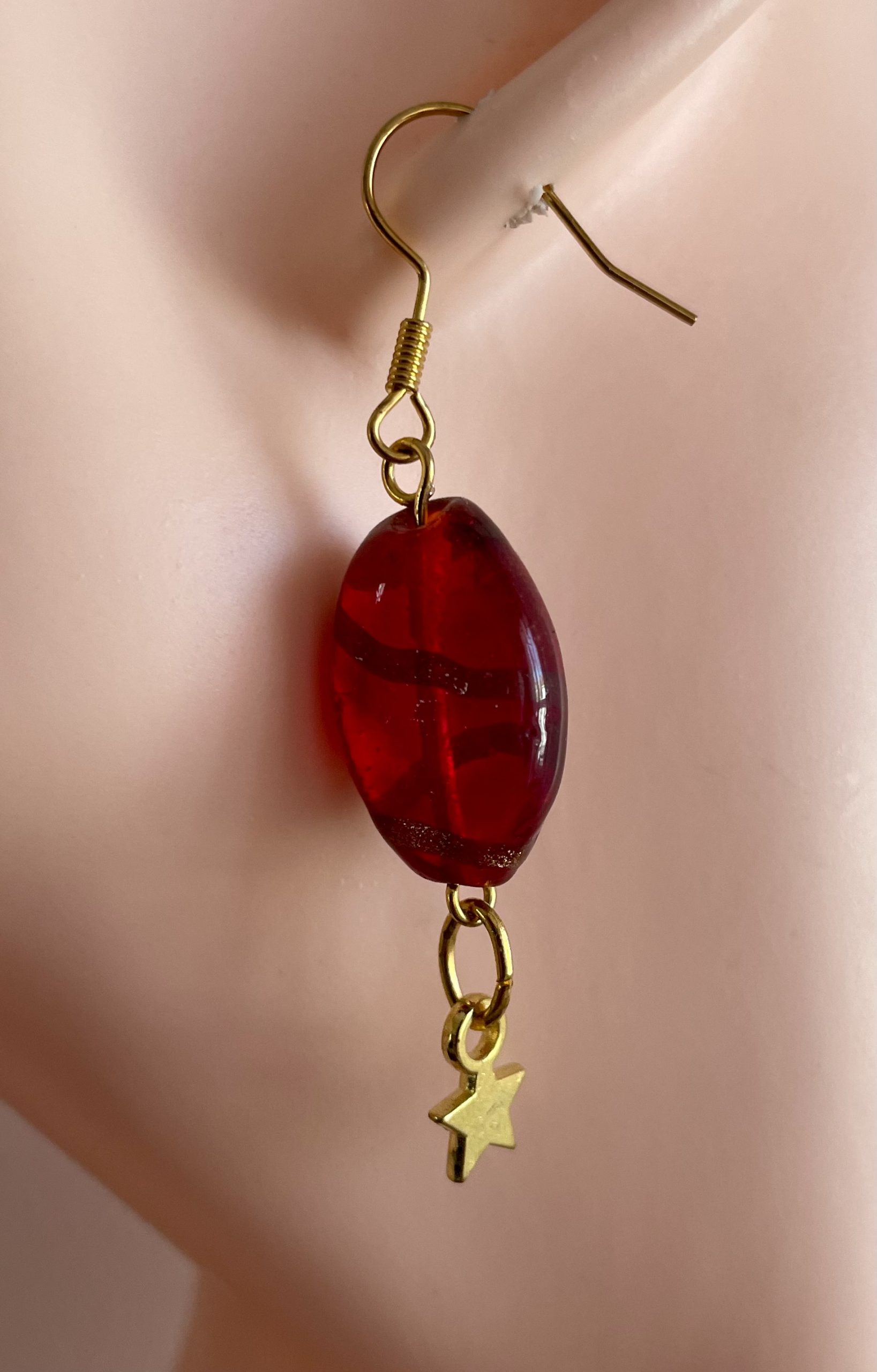 Kleine Sterne mit rote Perlen – Set