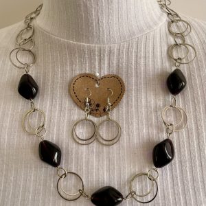 Dunkle lila-schwarze Glasperlen - Set